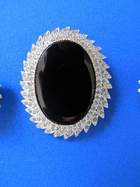 Signed Panetta Demi Parure Faux Onyx Brooch and Earrings Signed Panetta Demi Parure Faux Onyx Brooch and Earrings
