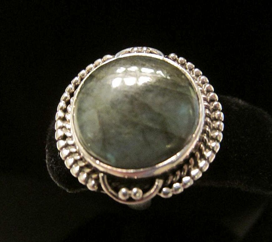 Large Sterling Cabochon Labradorite Ring Large Sterling Cabochon Labradorite Ring
