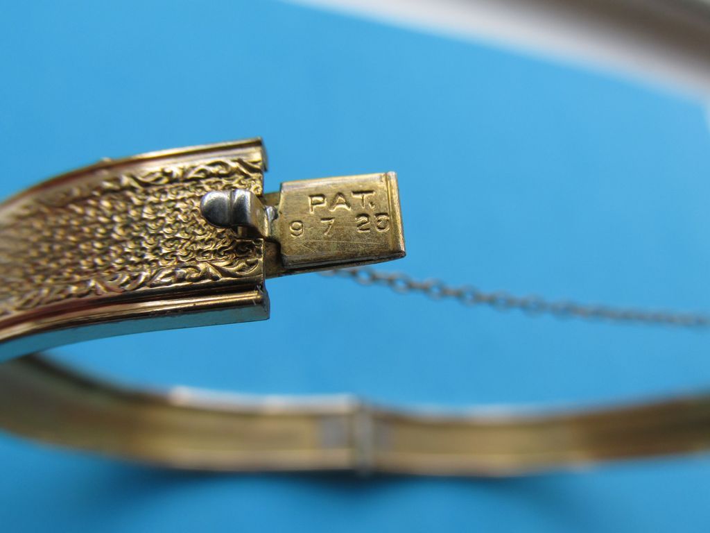 Antique Victorian Signed P&H Gold Filled Bangle Bracelet Antique Victorian Signed P&H Gold Filled Bangle Bracelet