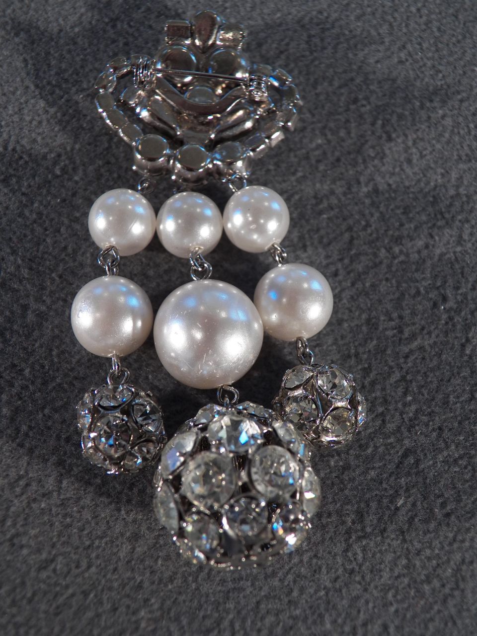 Vintage Silver Tone Multi rhinestone Faux Pearl Large Long Dangle Fancy 3.5 " pin brooch Vintage Silver Tone Multi rhinestone Faux Pearl Large Long Dangle Fancy 3.5 " pin brooch