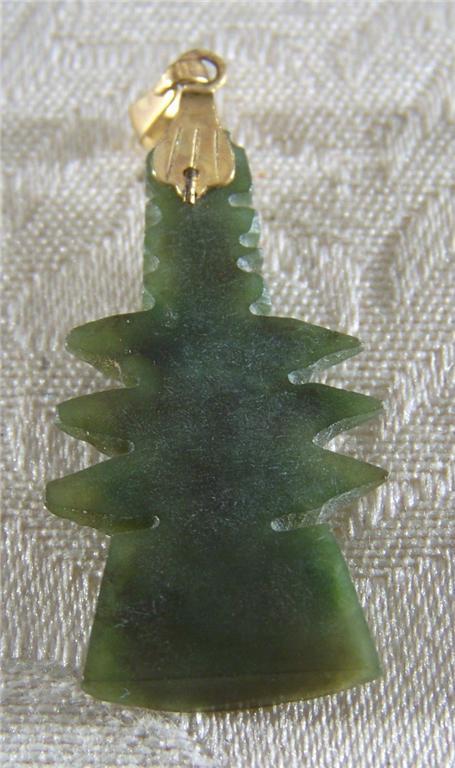 Vintage Fancy Large Carved Big Jade 12 K Gold Filled Pendant Charm Vintage Fancy Large Carved Big Jade 12 K Gold Filled Pendant Charm