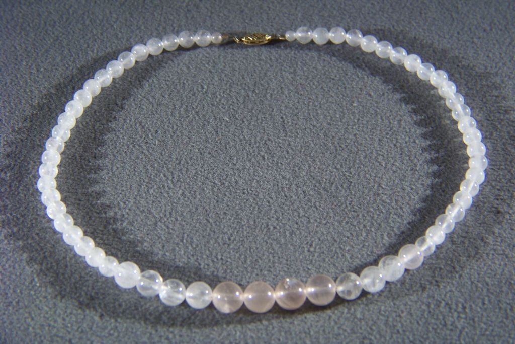 Vintage Shades Pink Quartz Round Bead Tennis Necklace Vintage Shades Pink Quartz Round Bead Tennis Necklace