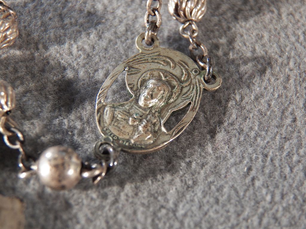 Vintage Sterling Silver Rosary Fancy Scrolled Raised Relief Cross Unique Etched Ribbed Round Beads Vintage Sterling Silver Rosary Fancy Scrolled Raised Relief Cross Unique Etched Ribbed Round Beads