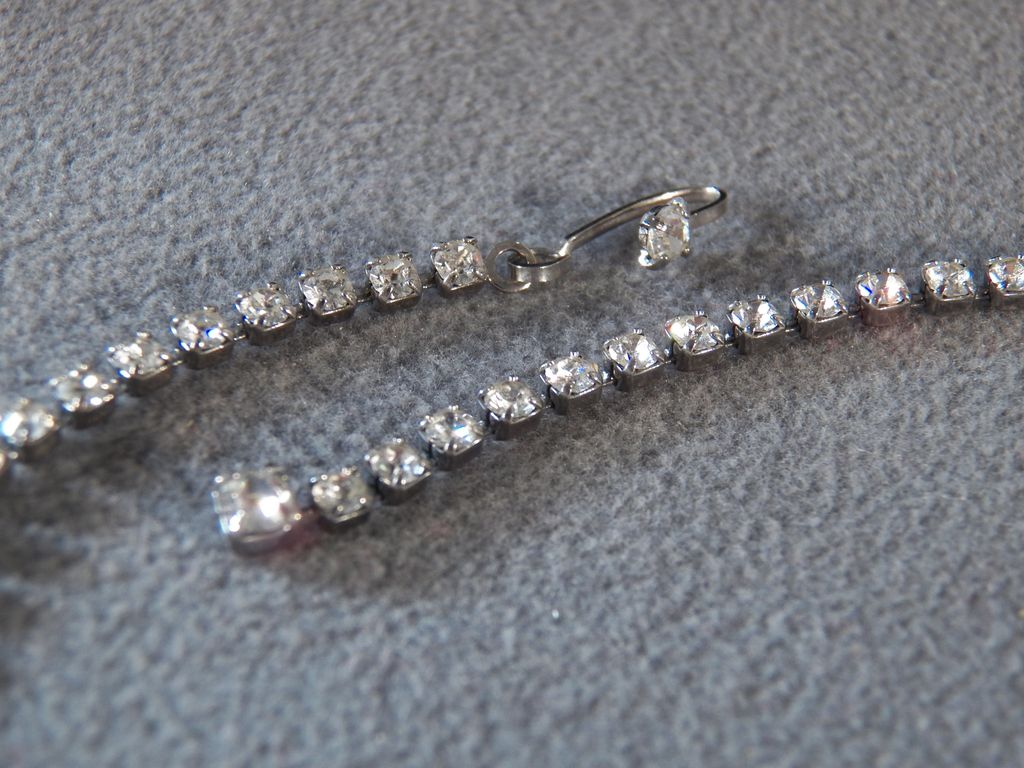 Vintage Silvertone White Rhinestone Choker Necklace with Four Rows of Round White Rhinestones ** Vintage Silvertone White Rhinestone Choker Necklace with Four Rows of Round White Rhinestones **