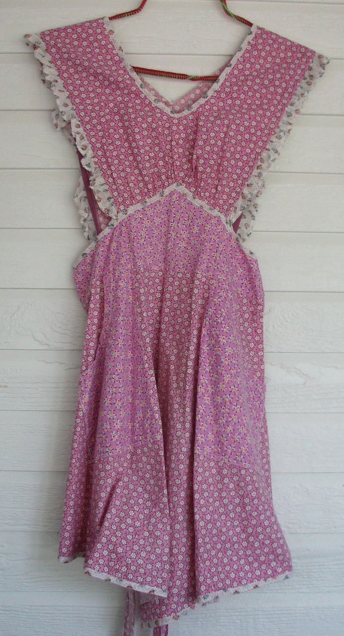 Apron Bib Lavender Print Apron Bib Lavender Print