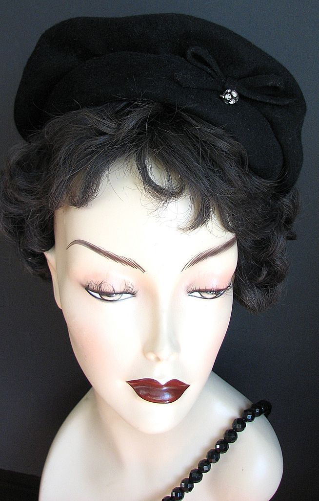 Hat Neumann Endler Fairfield Felt Black Rhinestones Beret Hat Neumann Endler Fairfield Felt Black Rhinestones Beret