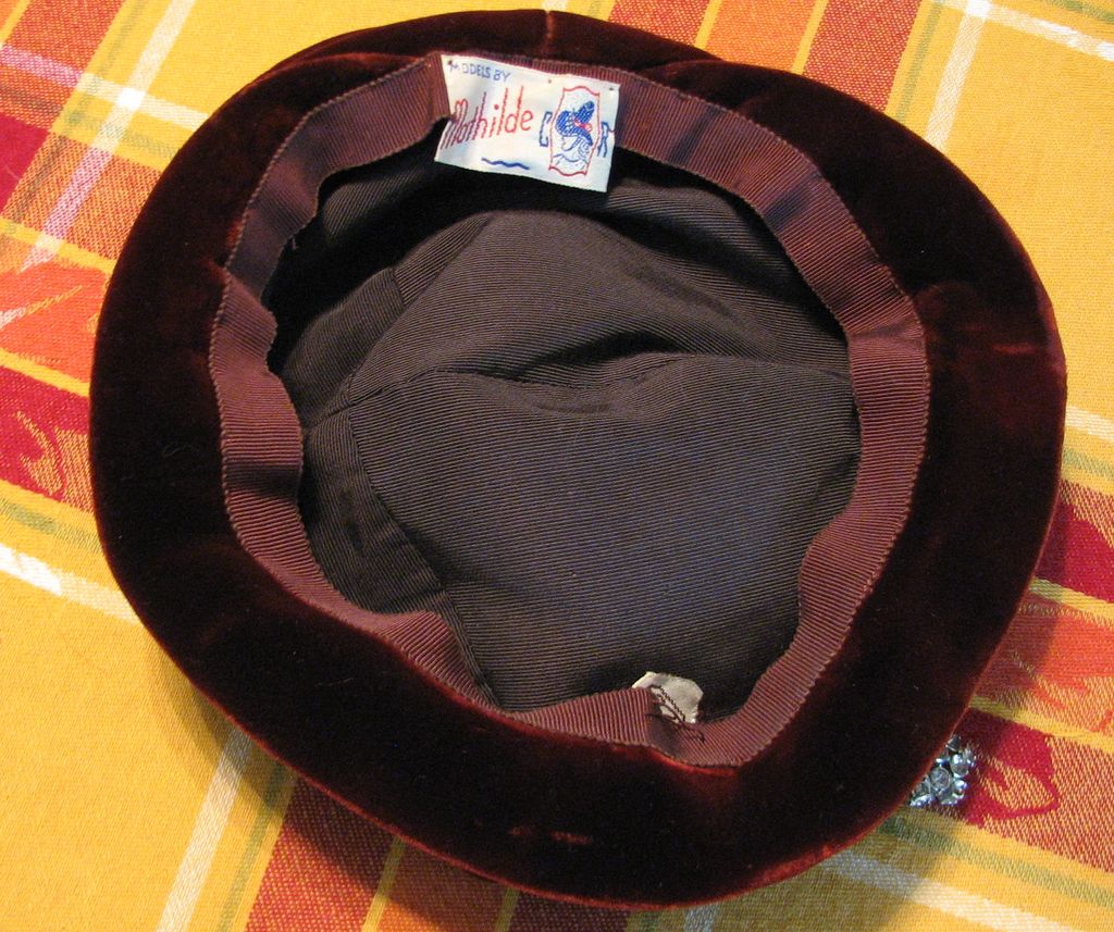 Hat Velvet Mathilde 1940s Rhinestones Snowflake Whimsy Hat Velvet Mathilde 1940s Rhinestones Snowflake Whimsy