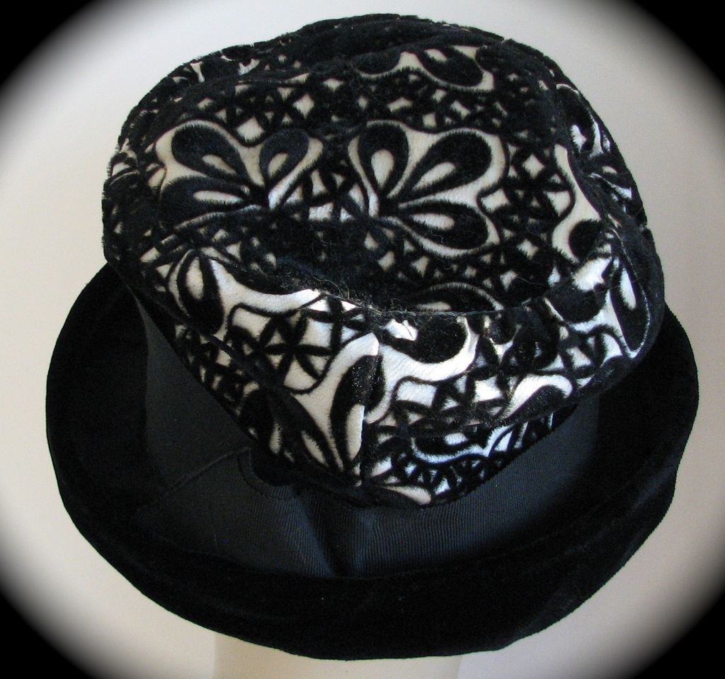 Hat Flocked Black White Cut Velvet 1960s Hat Flocked Black White Cut Velvet 1960s