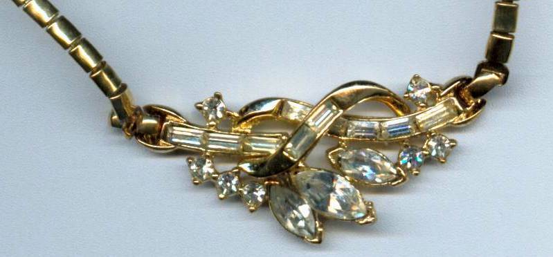 Trifari Demi Parure Bouquet 1951 Necklace and Earrings Set Trifari Demi Parure Bouquet 1951 Necklace and Earrings Set
