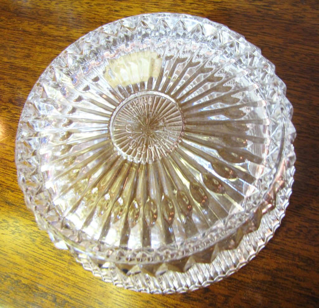Lovely Vintage NWT Fostoria Lead Crystal Wine Bottle Stand Lovely Vintage NWT Fostoria Lead Crystal Wine Bottle Stand