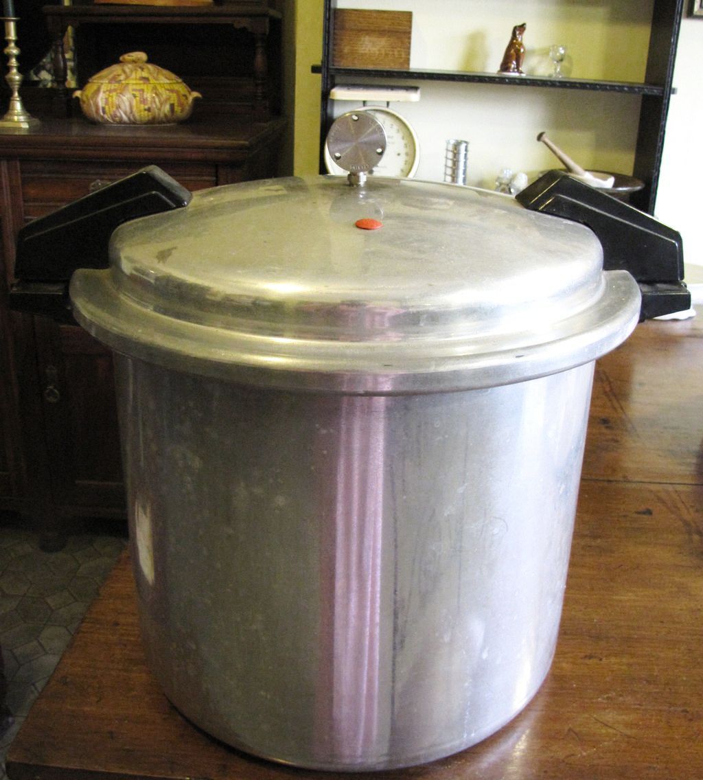 Massive Vintage 22 Quart Canning Pressure Cooker by Mirro from faywrayantiques on Ruby Lane