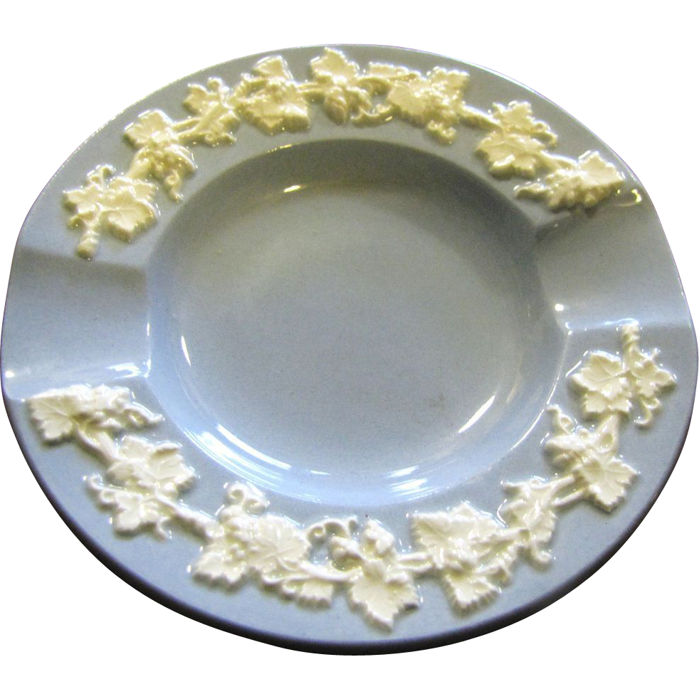 Wedgwood Embossed Queens Ware ~Blue on White ~ Ashtray Wedgwood Embossed Queens Ware ~Blue on White ~ Ashtray