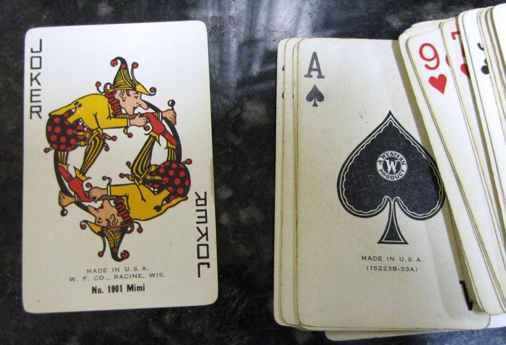 Vintage Angel Playing Cards in Leatherette Bound Case Silk Lining Vintage Angel Playing Cards in Leatherette Bound Case Silk Lining
