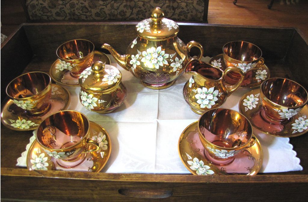 17 piece tea set