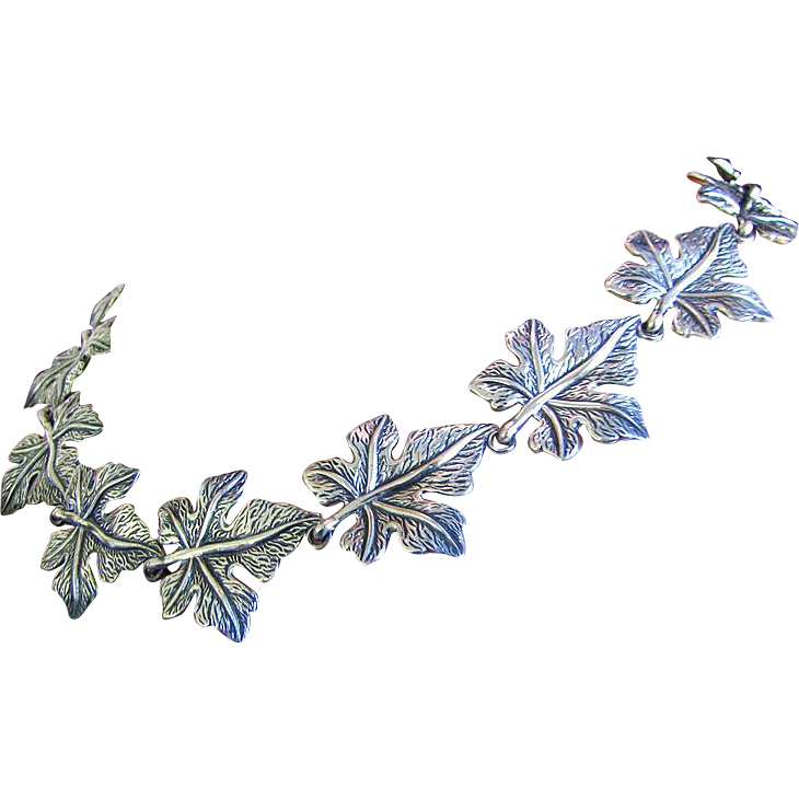Stunning Heavy 45 grm Danecraft Sterling Silver Leaf Necklace Stunning Heavy 45 grm Danecraft Sterling Silver Leaf Necklace