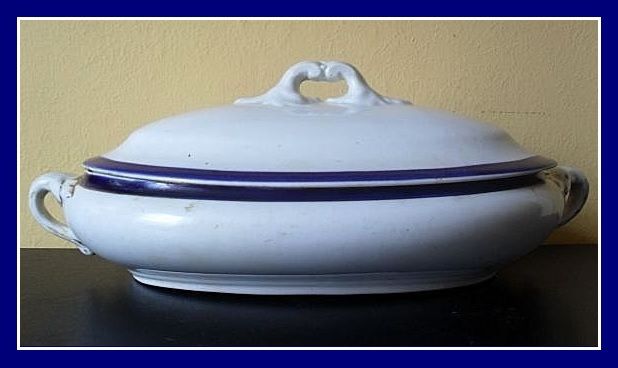 Pair of Antique Pottery Lidded Tureens by Booths, England. c1906. Pair of Antique Pottery Lidded Tureens by Booths, England. c1906.