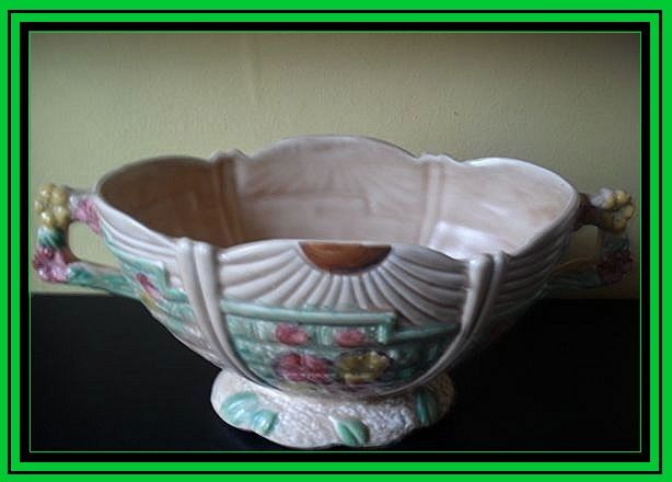 Large. Arthur Wood. English Art Deco Pottery Vase. " Garden Wall " Pattern. Large. Arthur Wood. English Art Deco Pottery Vase. " Garden Wall " Pattern.
