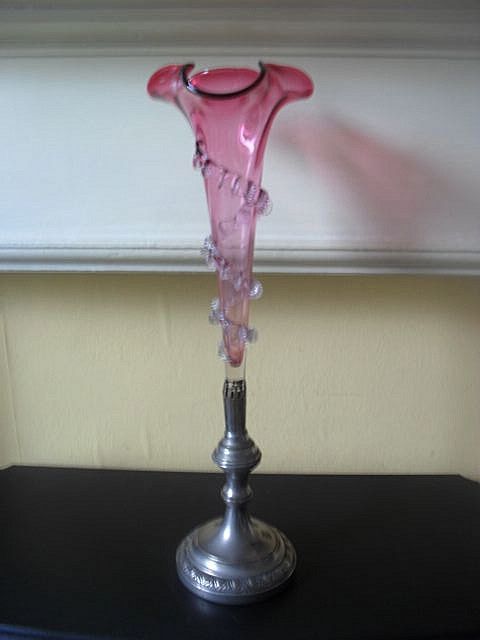 Elegant Vintage English Cranberry Glass 17 inch Epergne Flute Complete with Silver Plate Metal Base. Elegant Vintage English Cranberry Glass 17 inch Epergne Flute Complete with Silver Plate Metal Base.