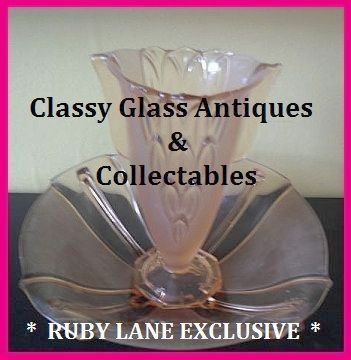 1930s Art Deco Pink Glass Two Part Center Piece Vase & Bowl Display by Stolzle 1930s Art Deco Pink Glass Two Part Center Piece Vase & Bowl Display by Stolzle