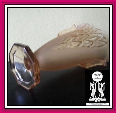 1930s Art Deco Pink Glass Two Part Center Piece Vase & Bowl Display by Stolzle 1930s Art Deco Pink Glass Two Part Center Piece Vase & Bowl Display by Stolzle