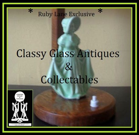 Enchanting Art Deco English Oak & Ceramic Figurative Table Lamp Base Enchanting Art Deco English Oak & Ceramic Figurative Table Lamp Base