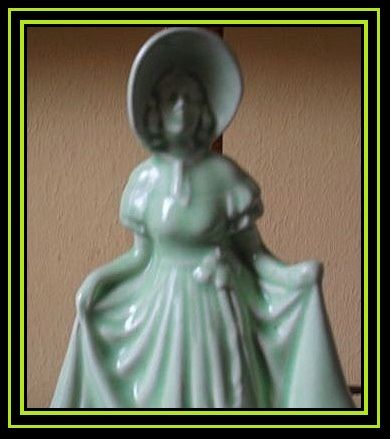 Enchanting Art Deco English Oak & Ceramic Figurative Table Lamp Base Enchanting Art Deco English Oak & Ceramic Figurative Table Lamp Base