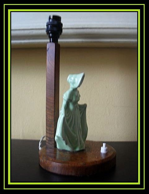 Enchanting Art Deco English Oak & Ceramic Figurative Table Lamp Base Enchanting Art Deco English Oak & Ceramic Figurative Table Lamp Base