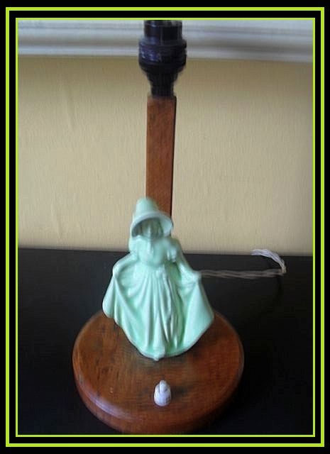 Enchanting Art Deco English Oak & Ceramic Figurative Table Lamp Base Enchanting Art Deco English Oak & Ceramic Figurative Table Lamp Base