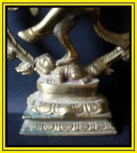 Natraj Lord Shiva, Hindu God Solid Brass Statue. c1988 Natraj Lord Shiva, Hindu God Solid Brass Statue. c1988