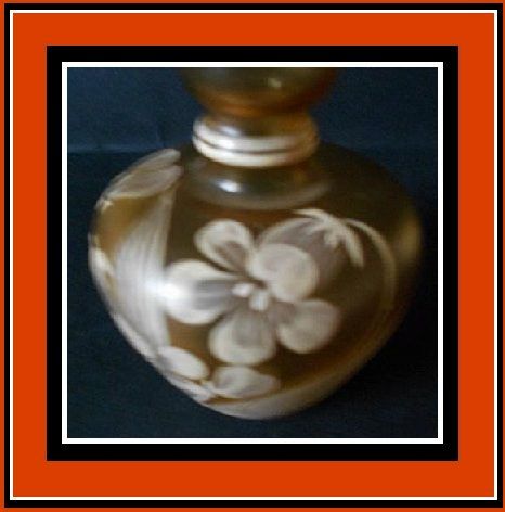 Exquisite Vintage Cameo Glass Vase circa 1880 - 1910 Exquisite Vintage Cameo Glass Vase circa 1880 - 1910