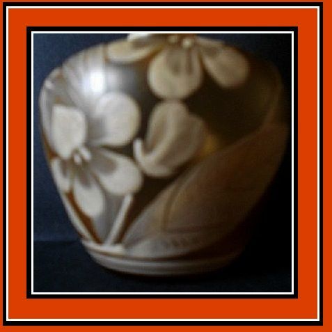 Exquisite Vintage Cameo Glass Vase circa 1880 - 1910 Exquisite Vintage Cameo Glass Vase circa 1880 - 1910