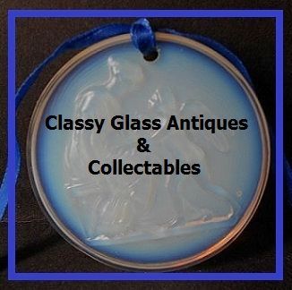 Striking Sabino Opalescent Glass Woman Angel & Lyre Medallion. MINT Striking Sabino Opalescent Glass Woman Angel & Lyre Medallion. MINT