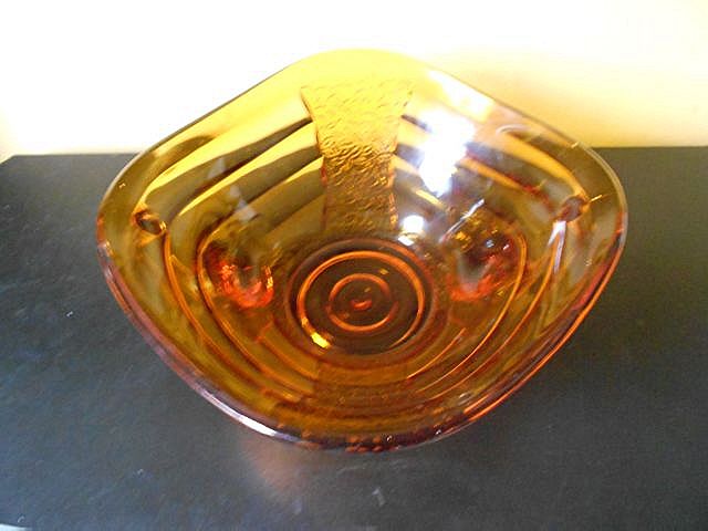 Sowerby, English Art Deco LARGE Amber Glass Bowl With Elephant Handles. Sowerby, English Art Deco LARGE Amber Glass Bowl With Elephant Handles.