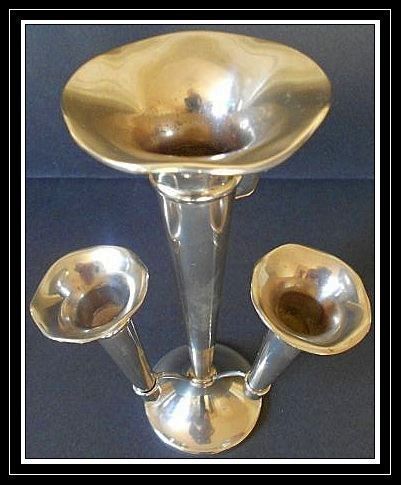 Fab English Art Deco Chrome Metal Four Flute Epergne MINT CONDITION Fab English Art Deco Chrome Metal Four Flute Epergne MINT CONDITION