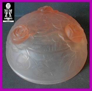 Stunning 1930s Large Pink Glass Bowl by Jobling, England. Lambton Rose Pattern Stunning 1930s Large Pink Glass Bowl by Jobling, England. Lambton Rose Pattern