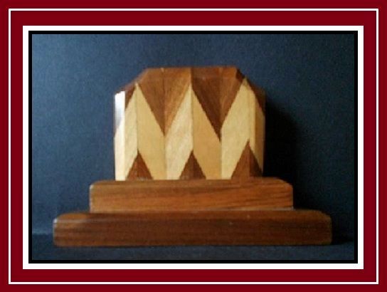 Stylish English Art Deco Hand Crafted Wooden Parquetry Book Ends Stylish English Art Deco Hand Crafted Wooden Parquetry Book Ends