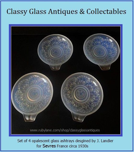 1930s French Opalescent Glass Set of Four Ashtray - Dishes by Sevres 1930s French Opalescent Glass Set of Four Ashtray - Dishes by Sevres