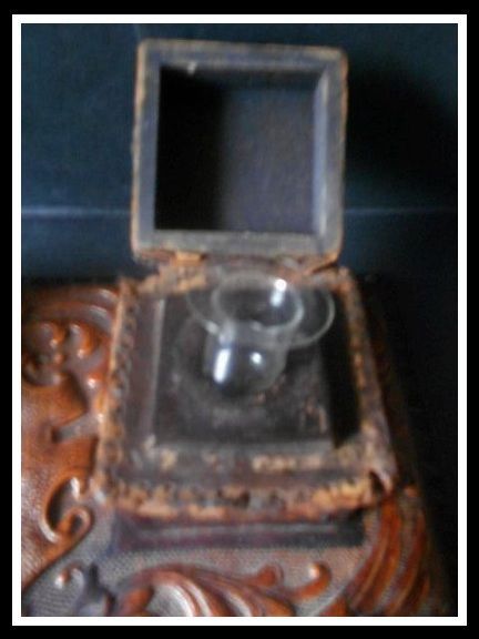 Early 20th Century Leather & Gesso Hand Tooled Continental Inkwell Early 20th Century Leather & Gesso Hand Tooled Continental Inkwell