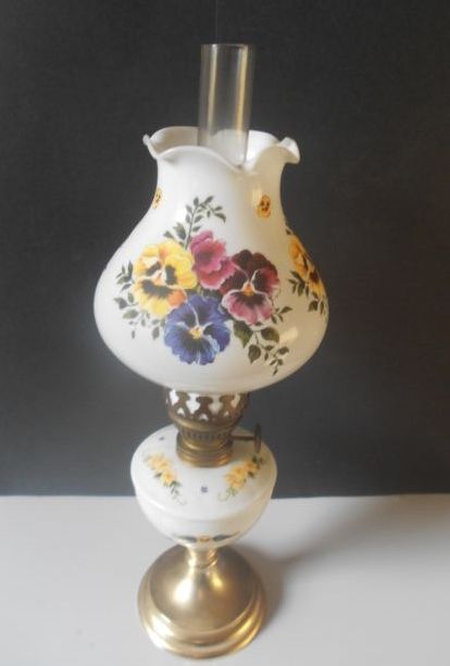 Enchanting English Vintage Milk Glass Oil / Kerosene Lamp. Circa 1968. MINT CONDITION Enchanting English Vintage Milk Glass Oil / Kerosene Lamp. Circa 1968. MINT CONDITION