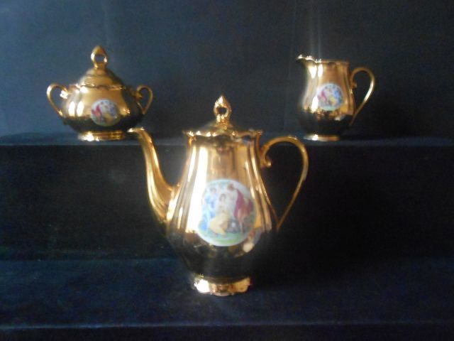 Phenomenal Porcelain FIFTEEN PIECE Tea Set Service by Haas & Czjzek circa 1945. MINT CONDITION Phenomenal Porcelain FIFTEEN PIECE Tea Set Service by Haas & Czjzek circa 1945. MINT CONDITION
