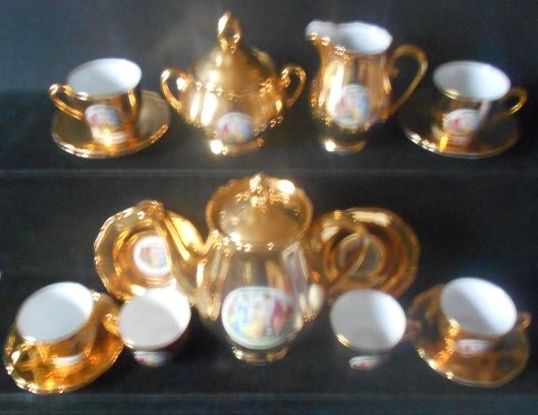 Phenomenal Porcelain FIFTEEN PIECE Tea Set Service by Haas & Czjzek circa 1945. MINT CONDITION Phenomenal Porcelain FIFTEEN PIECE Tea Set Service by Haas & Czjzek circa 1945. MINT CONDITION