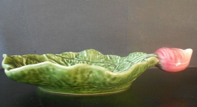 HALF PRICE. Marvellous Majolica Pottery Large Radish Turnip Pattern Dish by Pinheiro, Olfaire, Portugal. HALF PRICE. Marvellous Majolica Pottery Large Radish Turnip Pattern Dish by Pinheiro, Olfaire, Portugal.