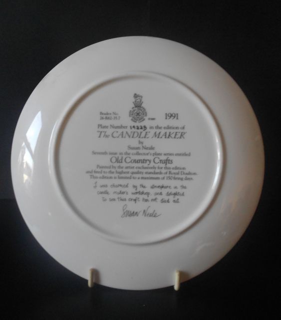 Royal Doulton Limited Edition Porcelain Ceramic Plate by Susan Neale Royal Doulton Limited Edition Porcelain Ceramic Plate by Susan Neale