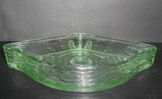'September Morn' Art Deco Uranium Glass Lady Corner Display Complete With Mirror 'September Morn' Art Deco Uranium Glass Lady Corner Display Complete With Mirror
