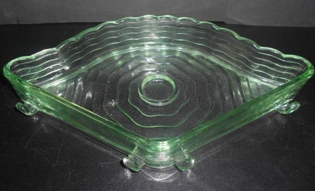 'September Morn' Art Deco Uranium Glass Lady Corner Display Complete With Mirror 'September Morn' Art Deco Uranium Glass Lady Corner Display Complete With Mirror