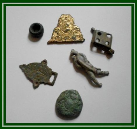 Six Different Ancient English Artefacts of Various Metal Findings – c. 736 – c. 1399 Six Different Ancient English Artefacts of Various Metal Findings – c. 736 – c. 1399