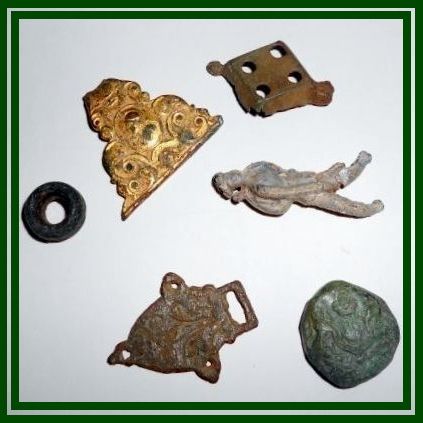 Six Different Ancient English Artefacts of Various Metal Findings – c. 736 – c. 1399 Six Different Ancient English Artefacts of Various Metal Findings – c. 736 – c. 1399