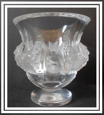 Marc Lalique Designed French Lead Crystal Glass 'Dampierre' Vase. Mint. Marc Lalique Designed French Lead Crystal Glass 'Dampierre' Vase. Mint.