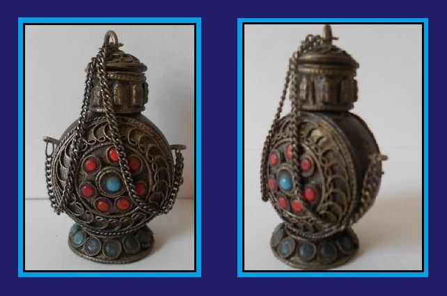 Early 20th Century Oriental Tibetan Silver & Ebonized Wood Temple Pedestal Snuff Bottle Early 20th Century Oriental Tibetan Silver & Ebonized Wood Temple Pedestal Snuff Bottle