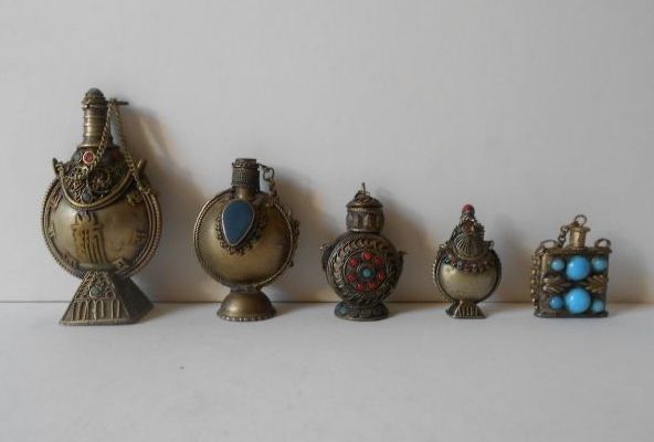 Early 20th Century Oriental Nepalese Silver Temple Pedestal Snuff Bottle Early 20th Century Oriental Nepalese Silver Temple Pedestal Snuff Bottle